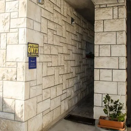 Διαμέρισμα Onyx *